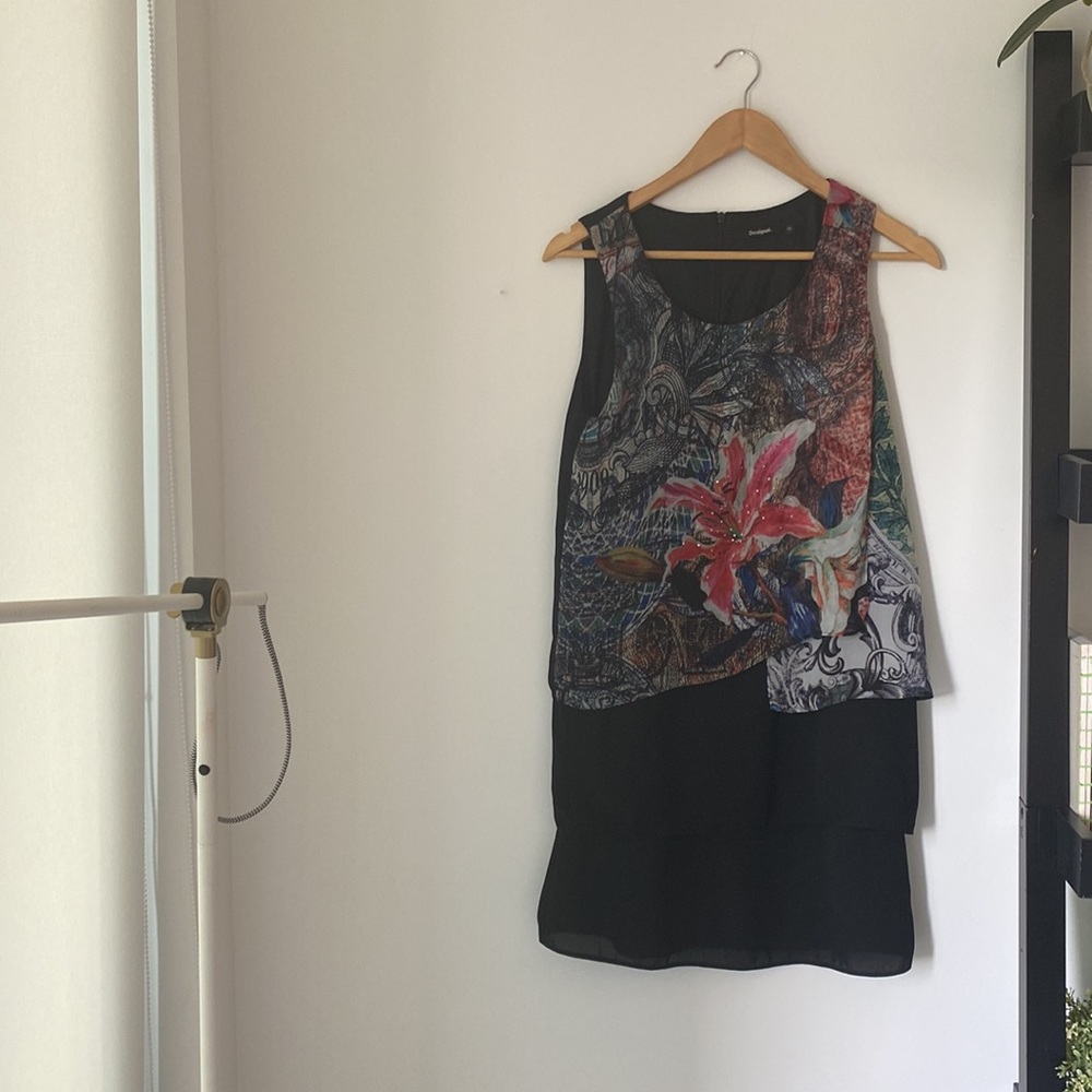 Desigual dress that goes for any ocasión day and night.